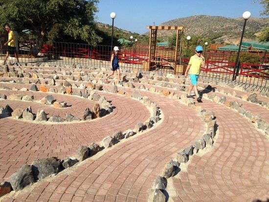 Labyrinth Park