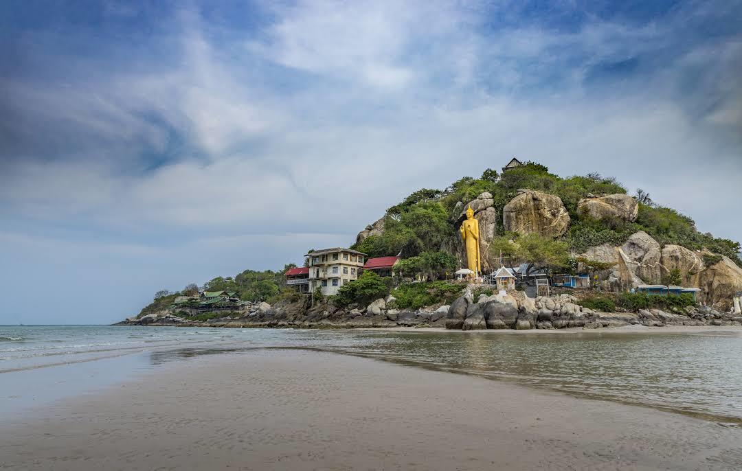 Wat Khao Takiap